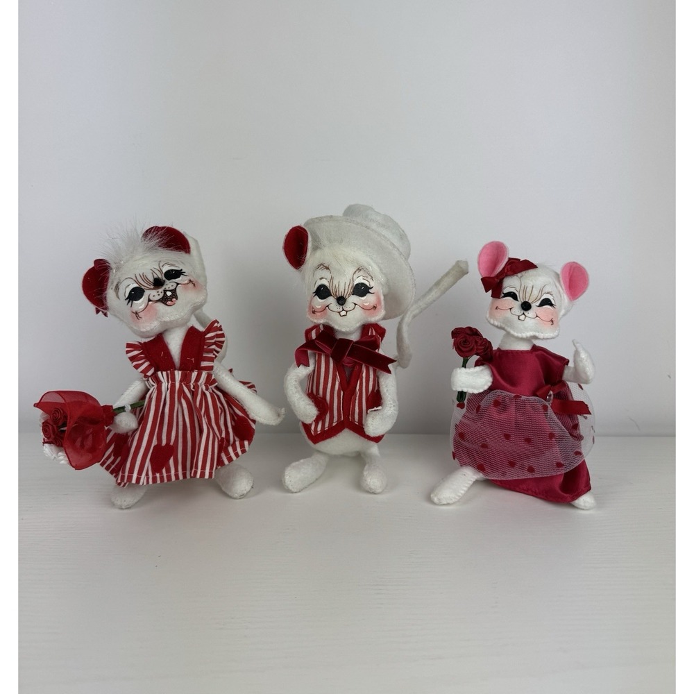 Lot Of 3 Annalee 6" Valentines Day Dolls. Mice Mouse Red Dress Flower Decor